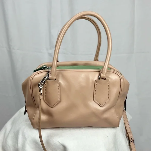 Prada Inside Bag ✨ - Picture 3 of 13